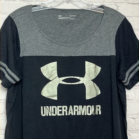 Under Armour Sportstyle Baseball Tee - Picture 4 of 12